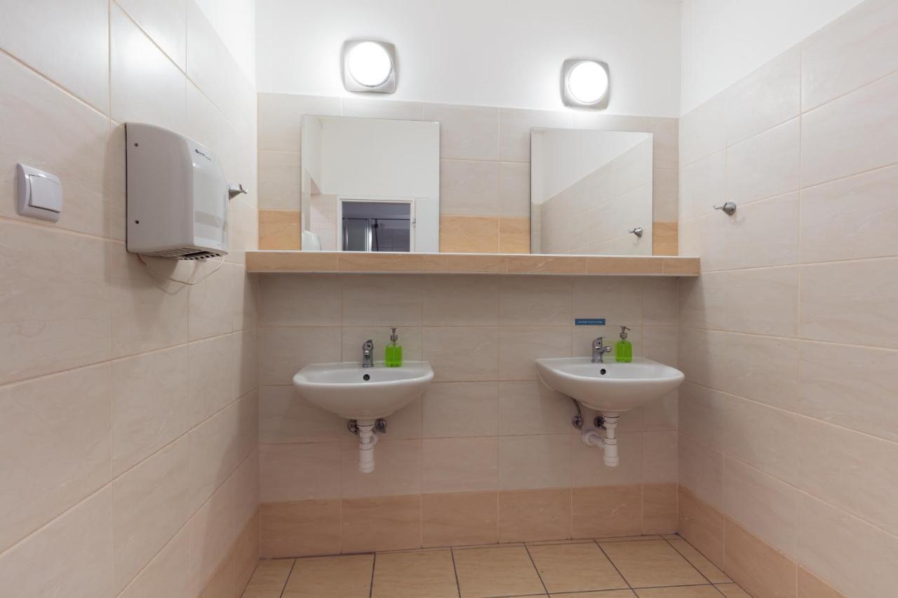 Quadruple Room,695424537:JPEG
